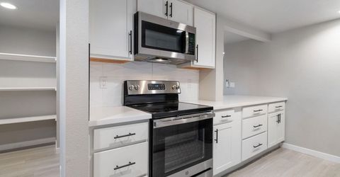 943 S Wells Avenue, Reno, NV 89502 Photo