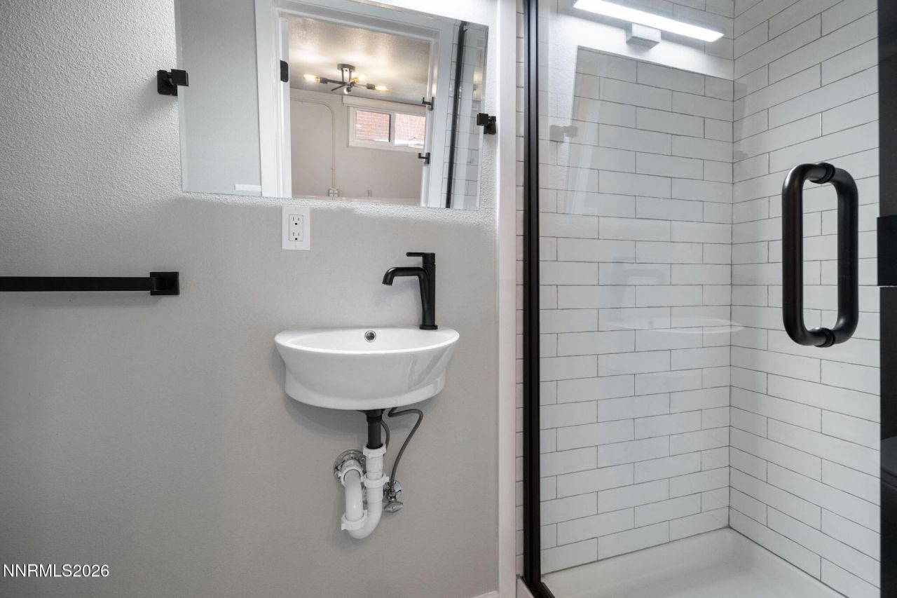 943 S Wells Avenue, Reno, NV 89502 Photo