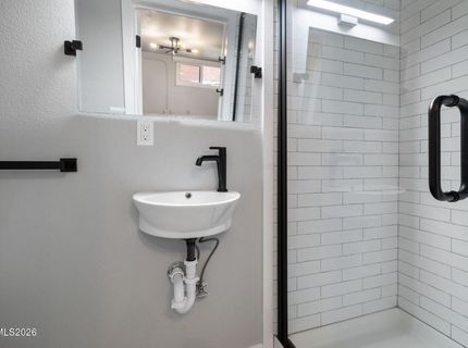 943 S Wells Avenue, Reno, NV 89502 Photo