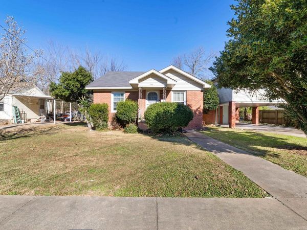 1916 Johnston Avenue, Conway, AR 72034