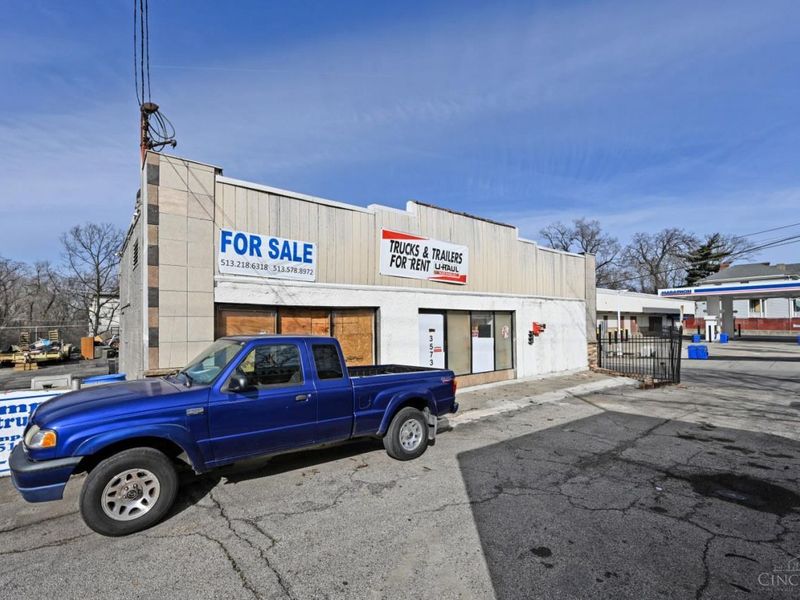 3573 Montgomery Road, Cincinnati, OH 45207 Photo 4