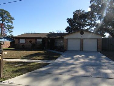 1042 GROVE PARK Lane, Orange Park, FL 32073