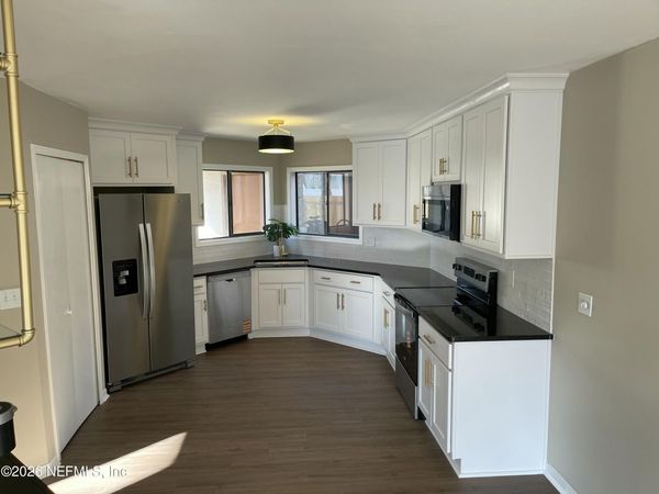 1159 E ROMAINE Circle E, Jacksonville, FL 32225