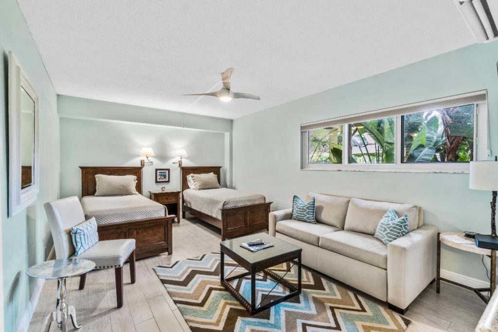 555 SE 6th Avenue, Unit 8d, Delray Beach, FL 33483 Photo