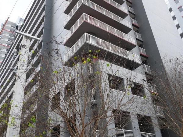 104 SW 9th St, Unit 1403, Miami, FL 33130