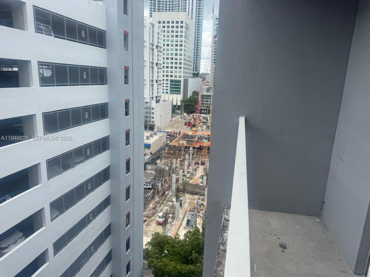 104 SW 9th St, Unit 1403, Miami, FL 33130 Photo