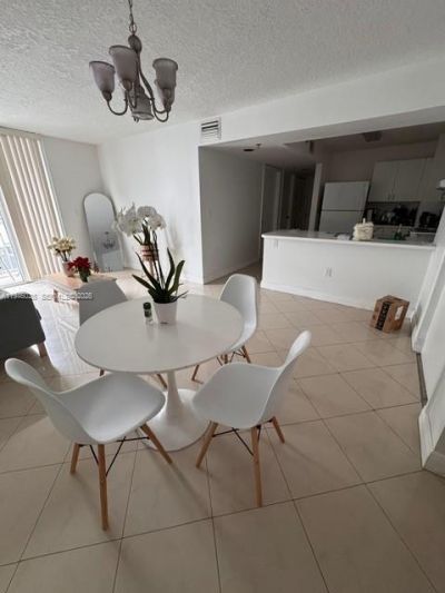 104 SW 9th St, Unit 1403, Miami, FL 33130 Photo