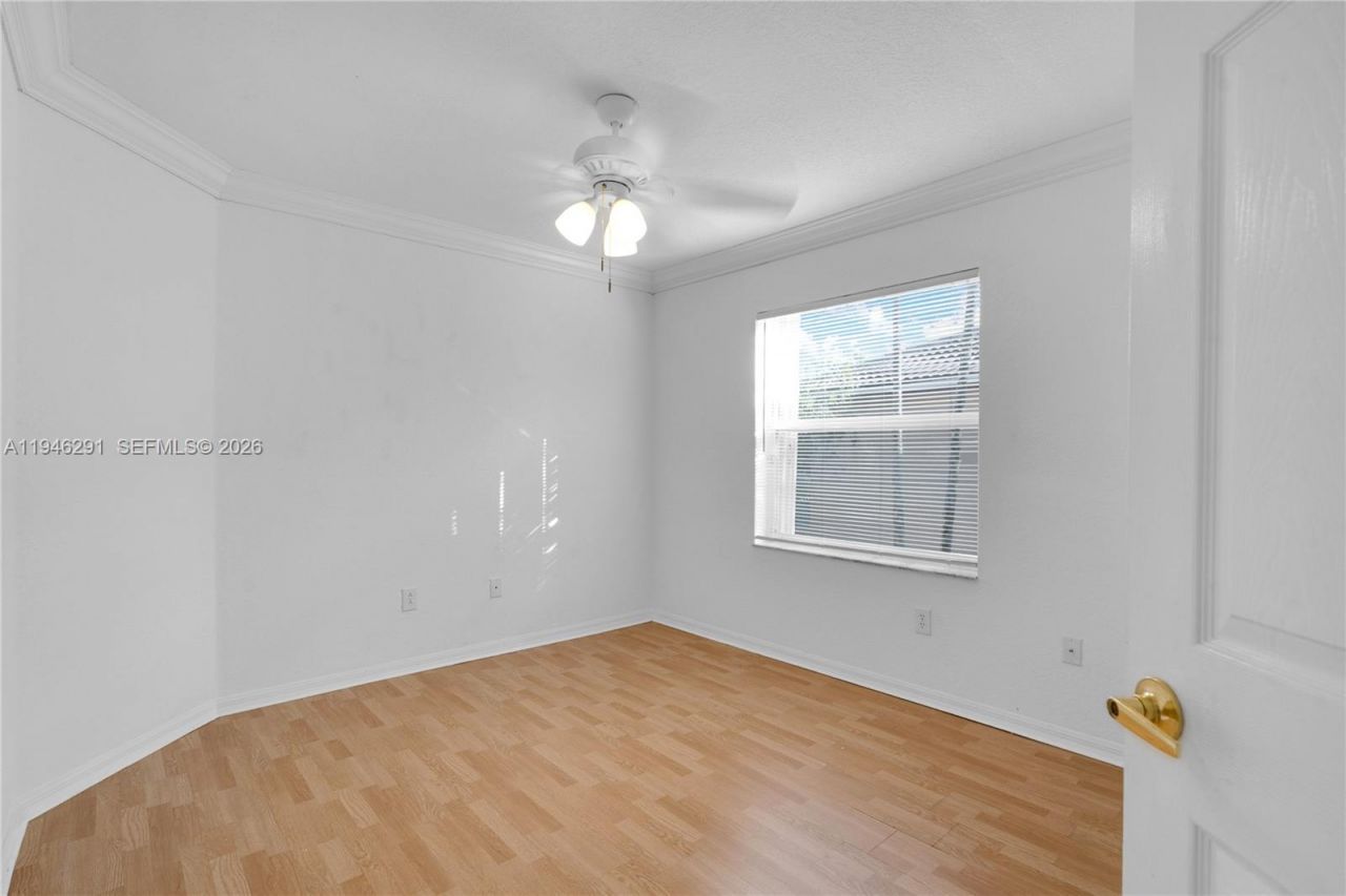 1413 SW 158th Ave , Pembroke Pines, FL 33027 Photo