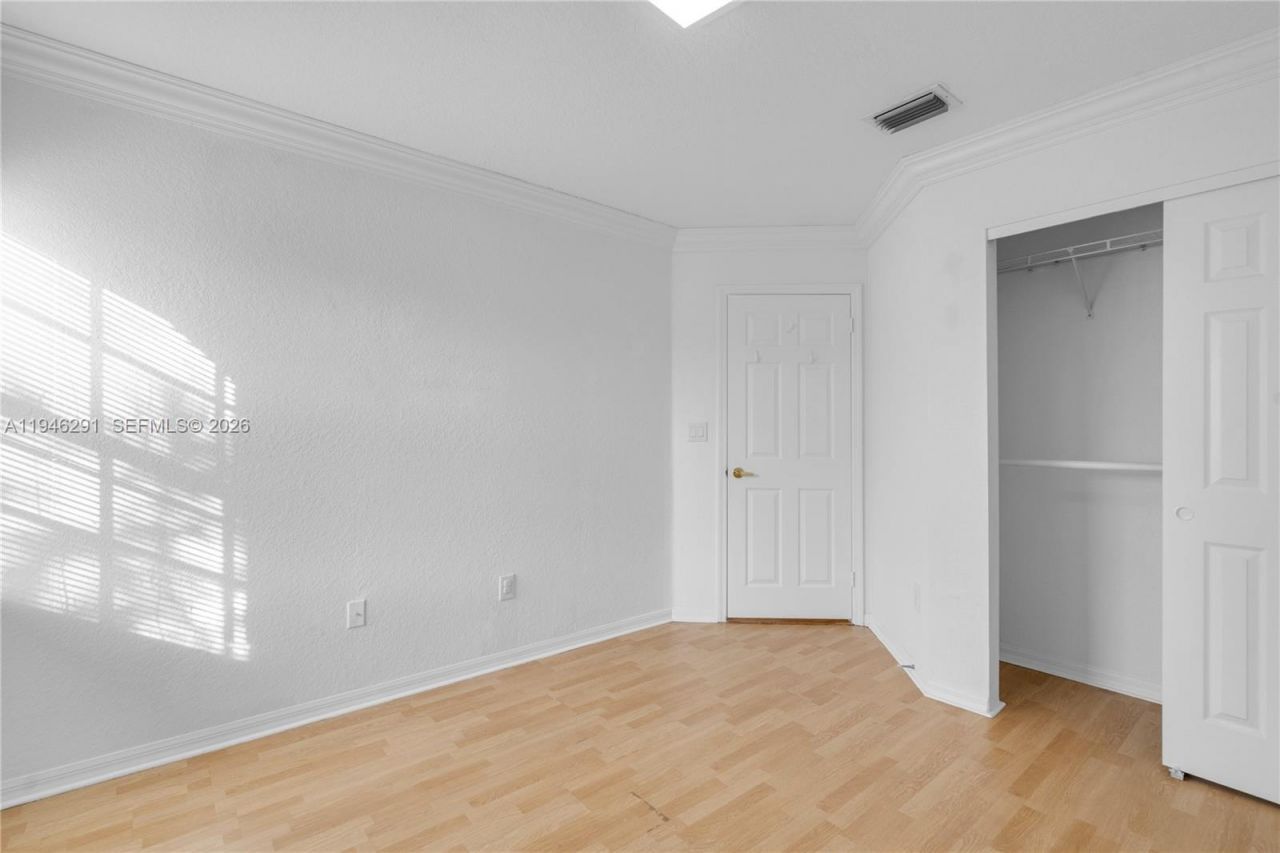 1413 SW 158th Ave , Pembroke Pines, FL 33027 Photo