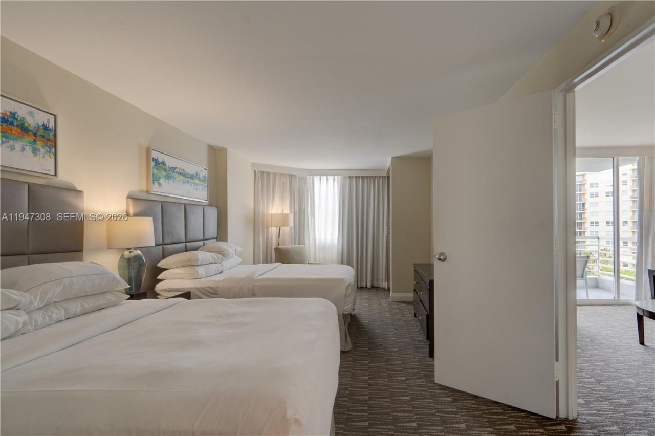 2670 E Sunrise Blvd , Unit 715, Fort Lauderdale, FL 33304 Photo