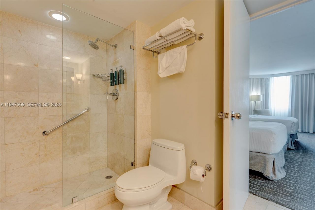 2670 E Sunrise Blvd , Unit 715, Fort Lauderdale, FL 33304 Photo