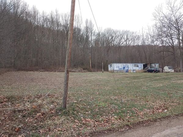 6703 Chenoweth Fork Road, Piketon, OH 45661