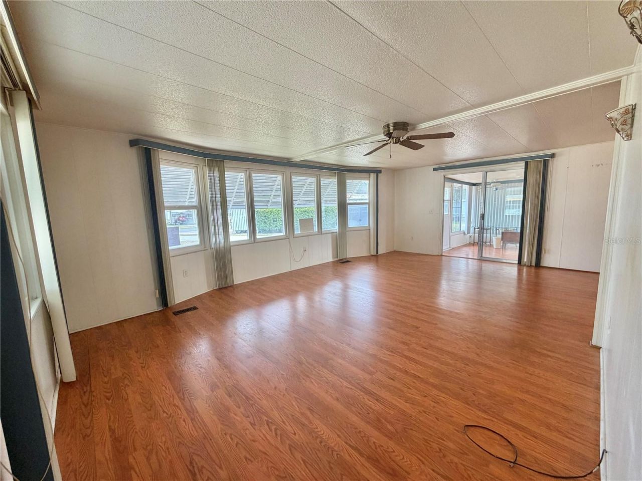 104 Dogwood Trail, Leesburg, FL 34748 Photo