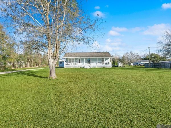 28465 Hutchinson Cemetary Road, Albany, LA 70711