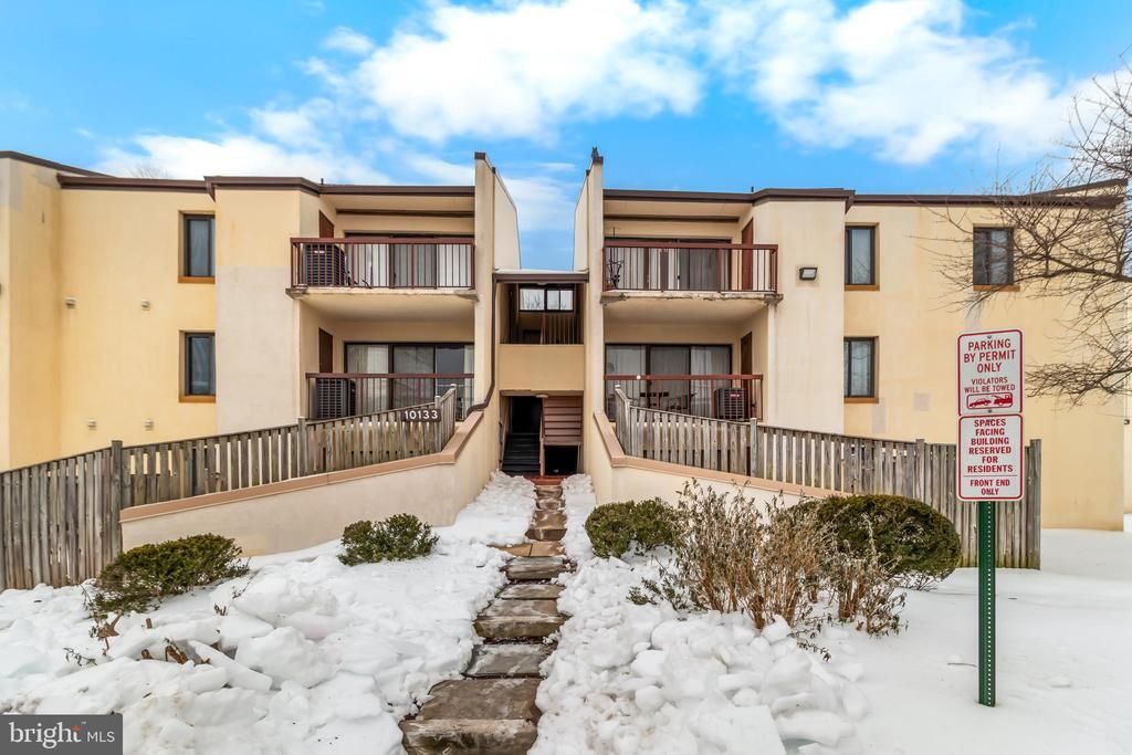 10133 Prince Place, Unit 402-12C, Upper Marlboro, MD 20774 Main Photo