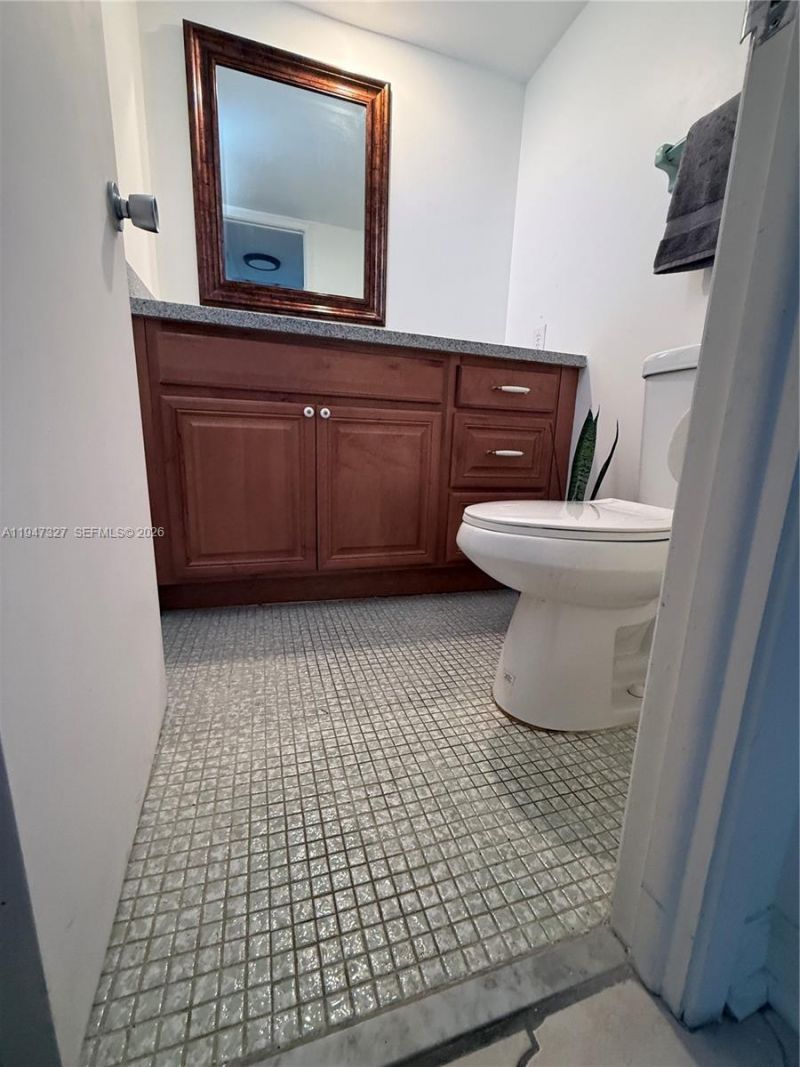 2851 S Palm Aire Dr, Unit 506, Pompano Beach, FL 33069 Photo