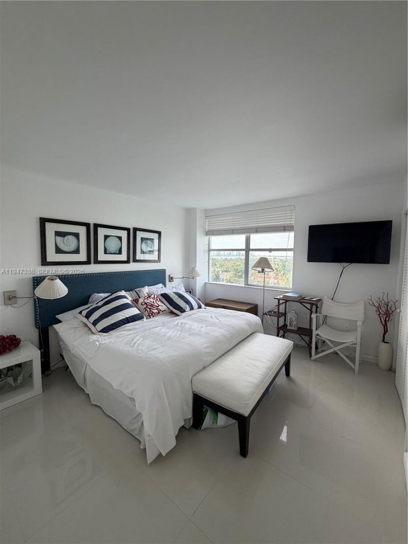 5750 Collins Ave, Unit 10F, Miami Beach, FL 33140 Photo
