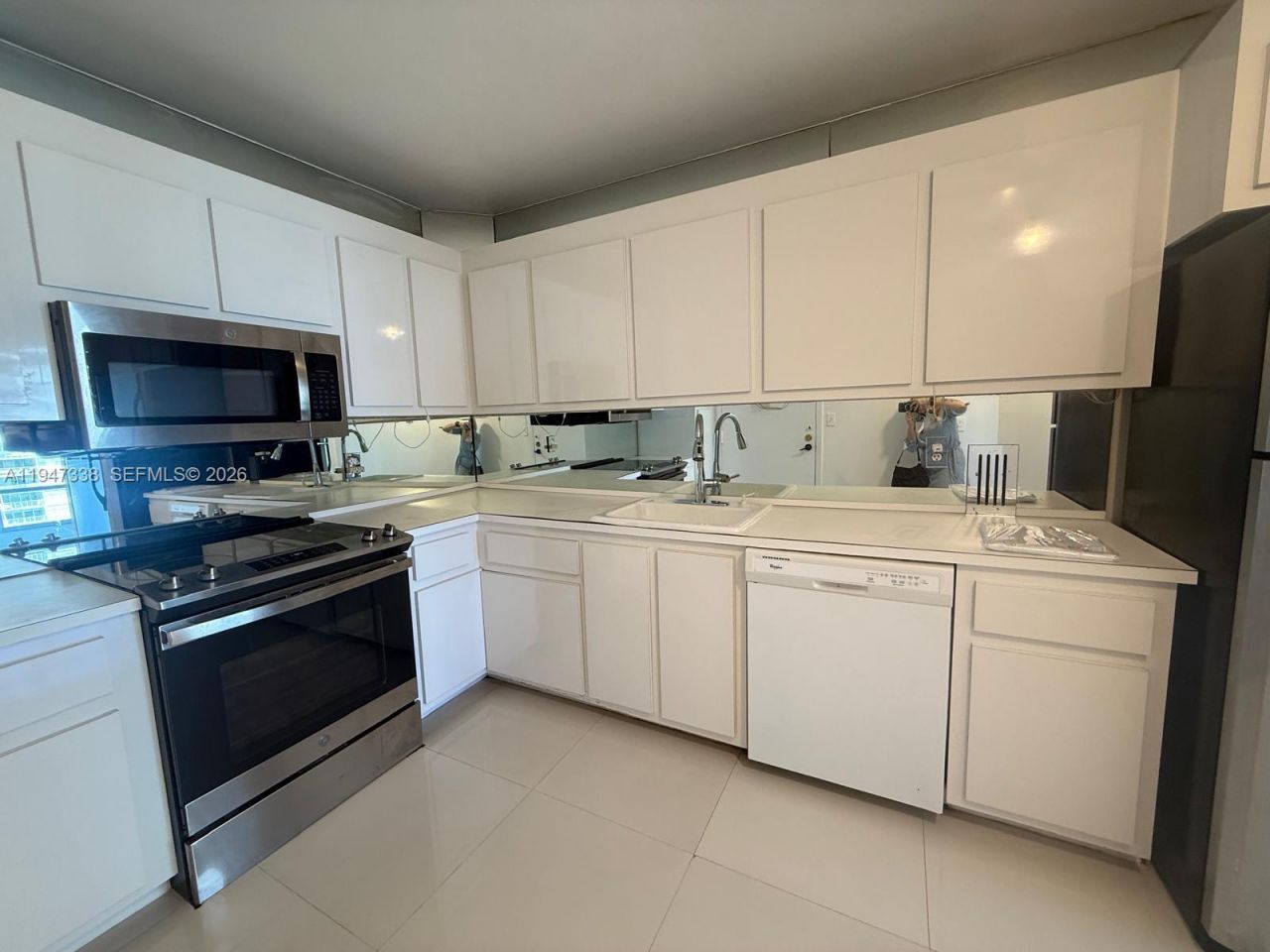5750 Collins Ave, Unit 10F, Miami Beach, FL 33140 Photo