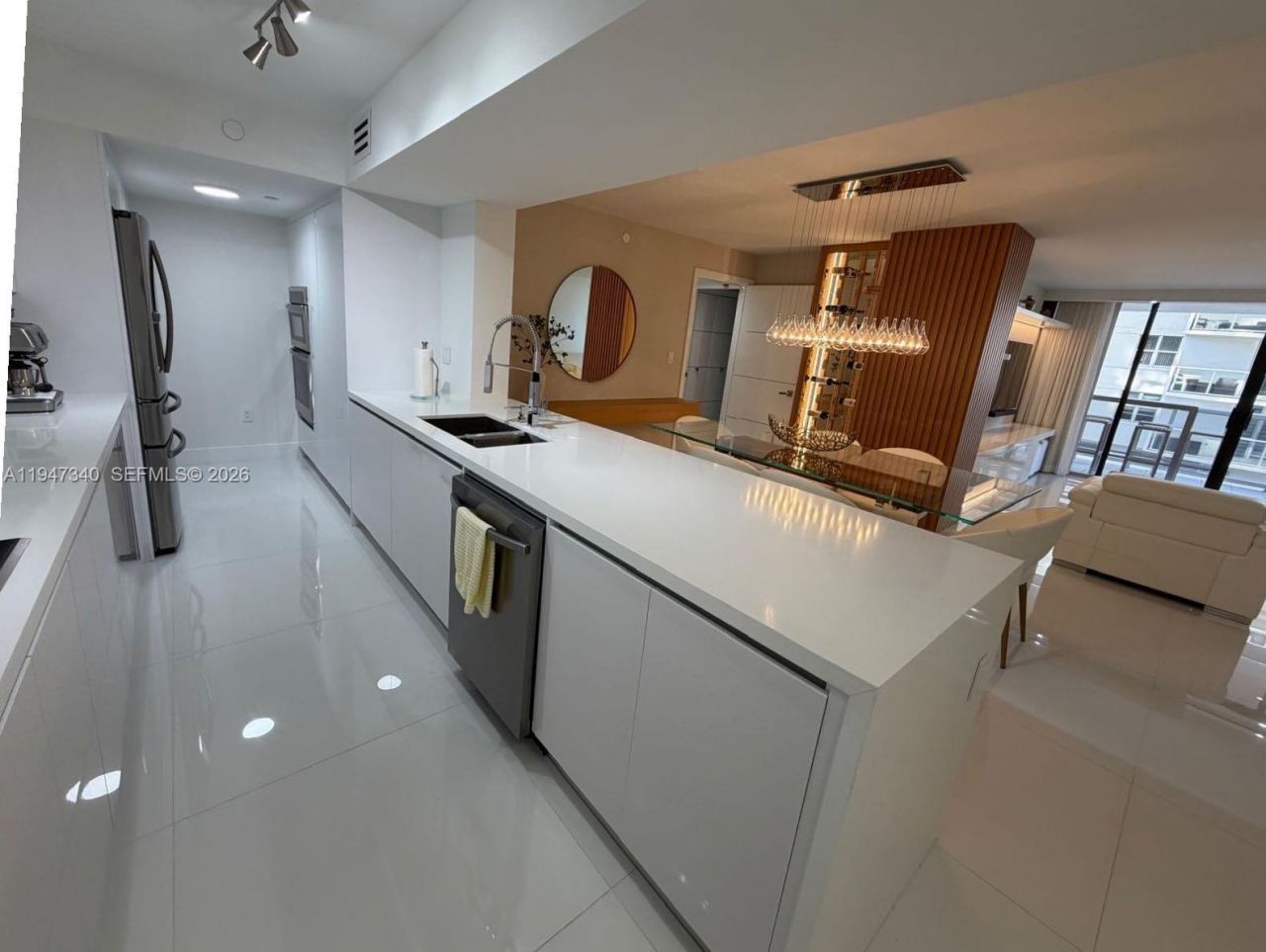 5757 Collins Ave , Unit 504, Miami Beach, FL 33140 Photo