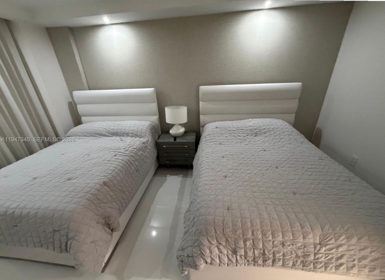 5757 Collins Ave , Unit 504, Miami Beach, FL 33140 Photo