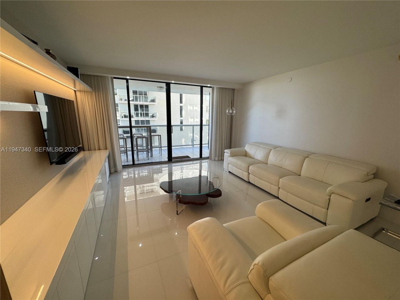 5757 Collins Ave , Unit 504, Miami Beach, FL 33140 Photo