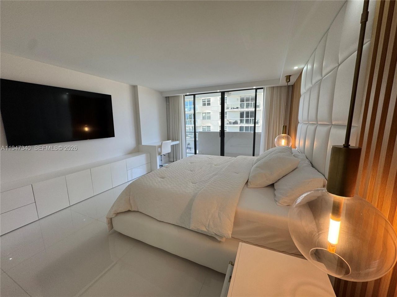 5757 Collins Ave , Unit 504, Miami Beach, FL 33140 Photo