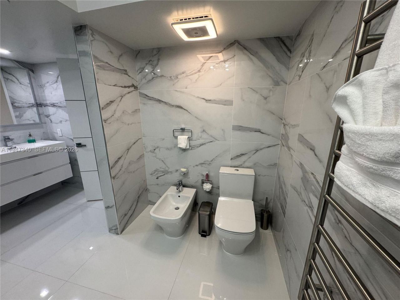 5757 Collins Ave , Unit 504, Miami Beach, FL 33140 Photo