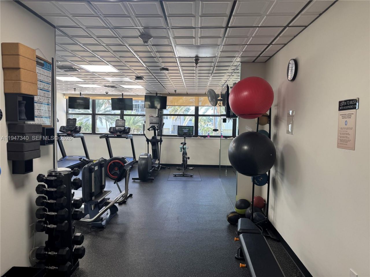 5757 Collins Ave , Unit 504, Miami Beach, FL 33140 Photo