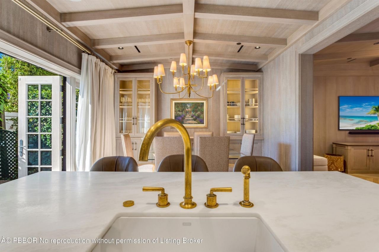 238 Phipps Plaza, Palm Beach, FL 33480 Photo