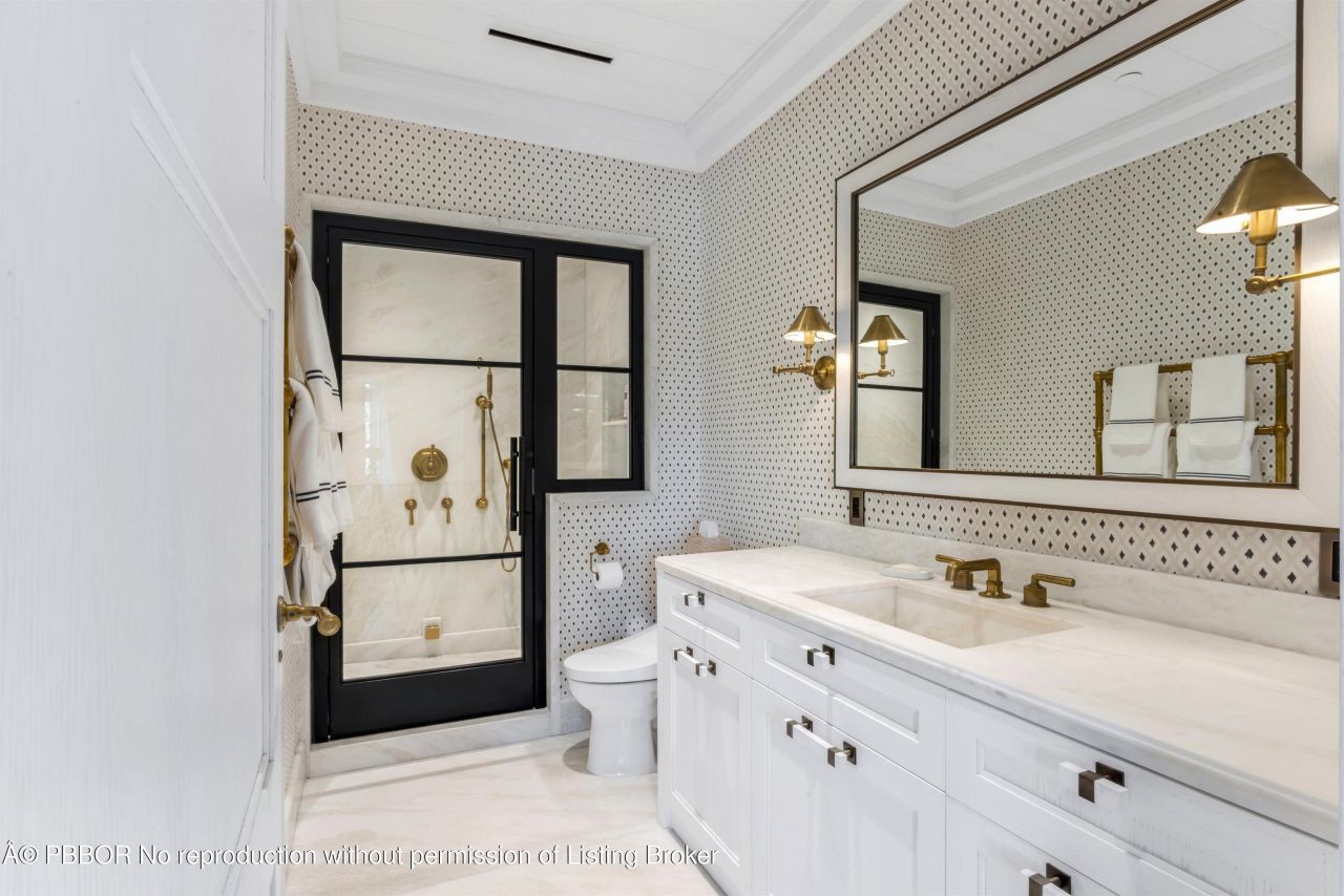 238 Phipps Plaza, Palm Beach, FL 33480 Photo