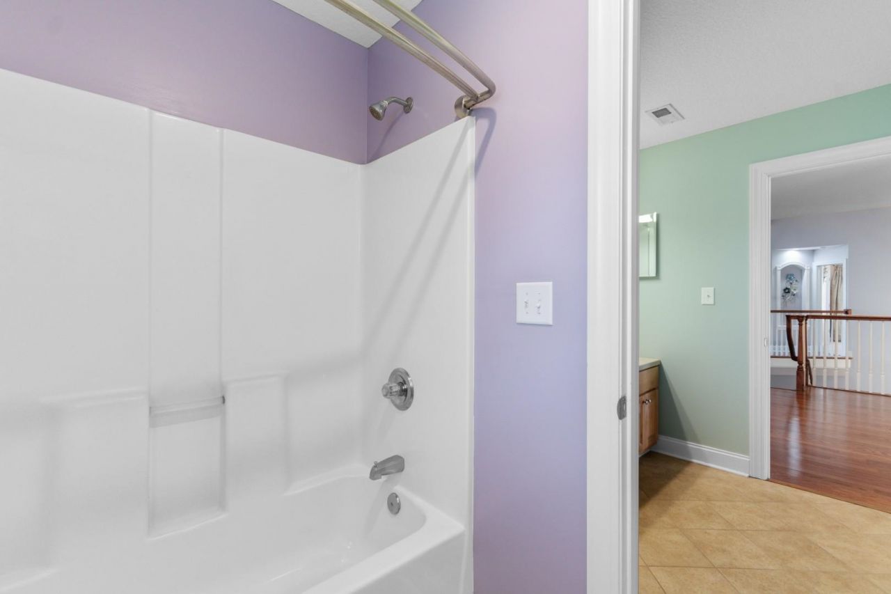 109 Eden Ct. Photo 23