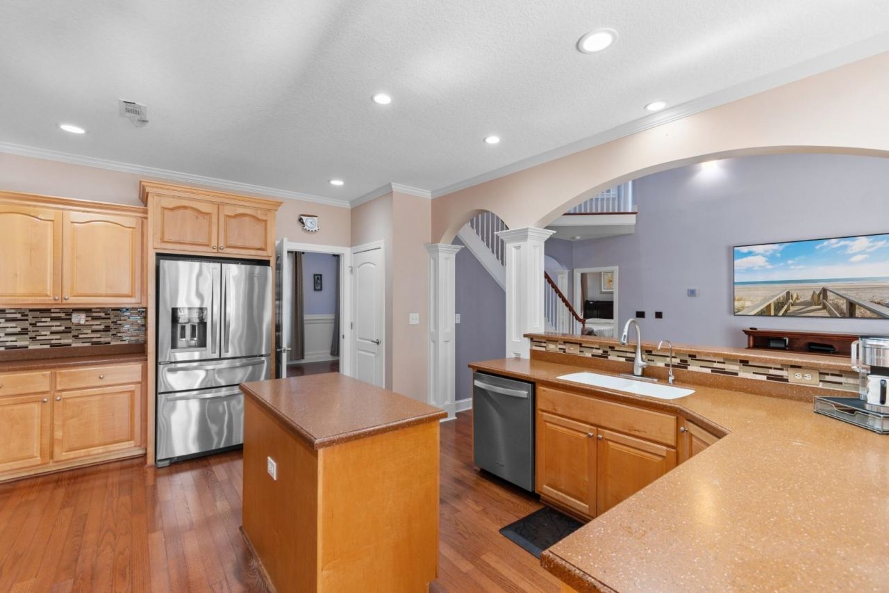 109 Eden Ct. Photo 5