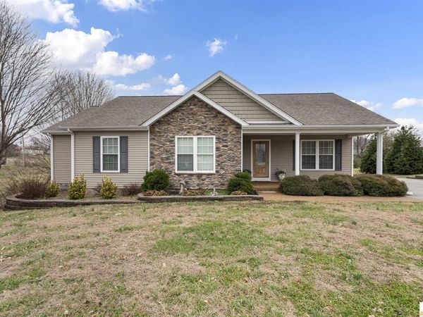 1210 S Dixie Highway, Munfordville, KY 42765