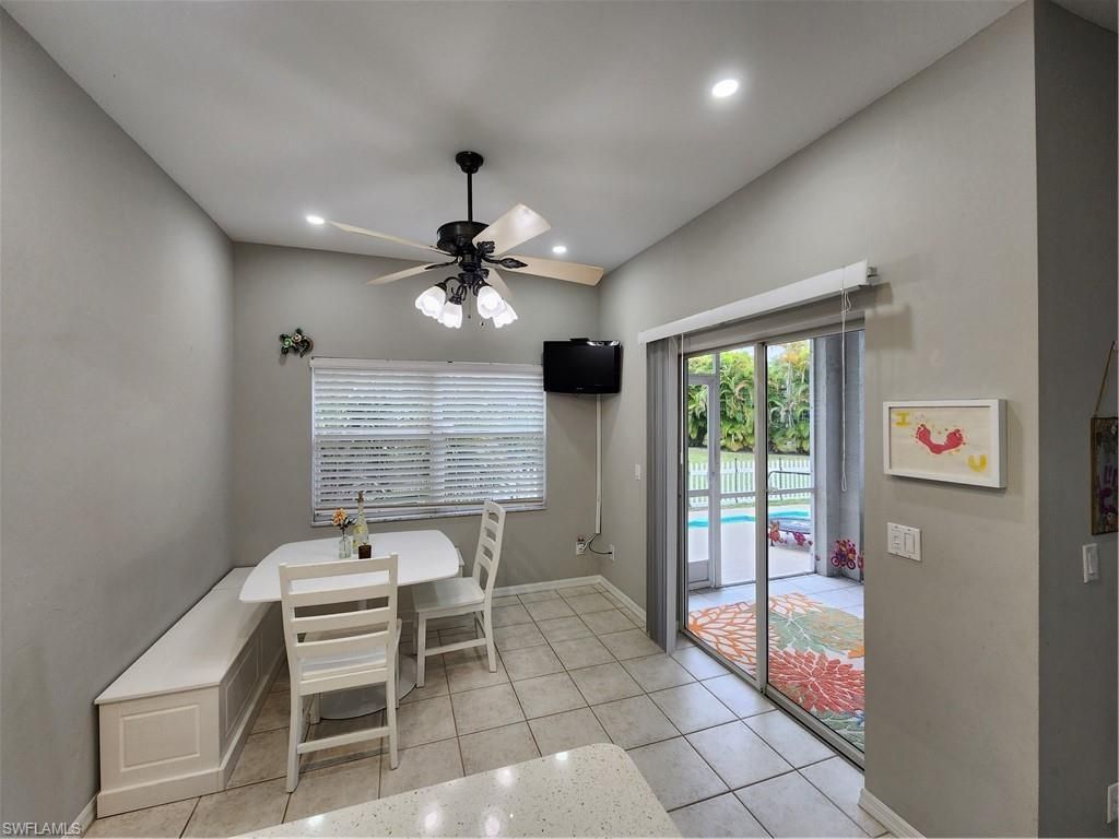 10702 Rio Mar Cir, Estero, FL 33928 Photo