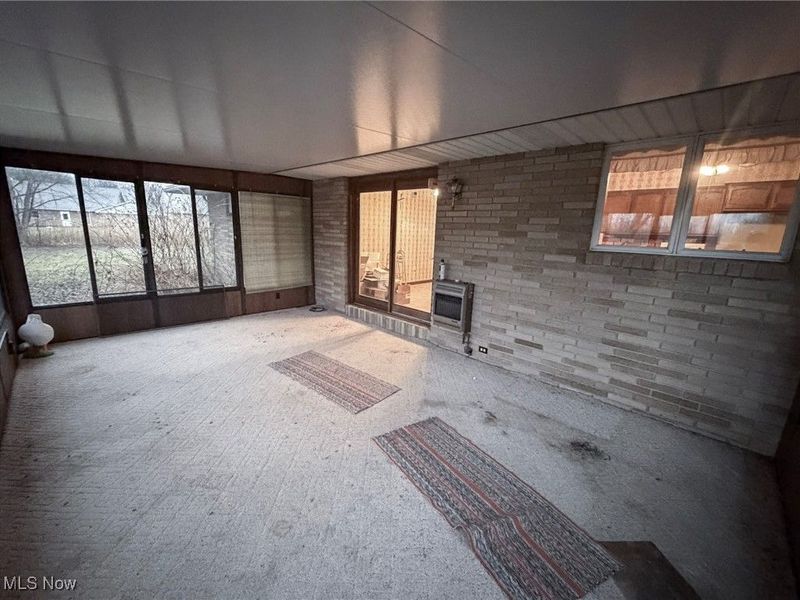 594 Center Street W, Warren, OH 44481 Photo 16