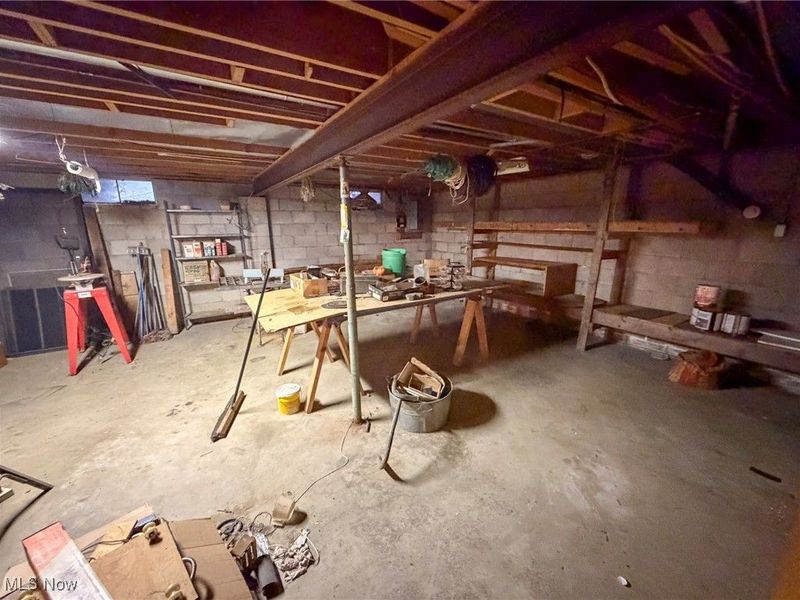 594 Center Street W, Warren, OH 44481 Photo 19