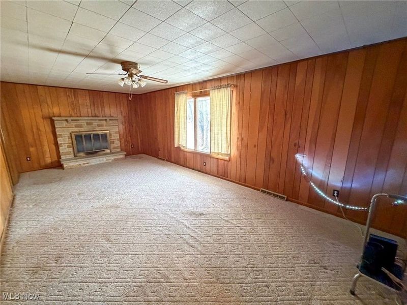 594 Center Street W, Warren, OH 44481 Photo 27