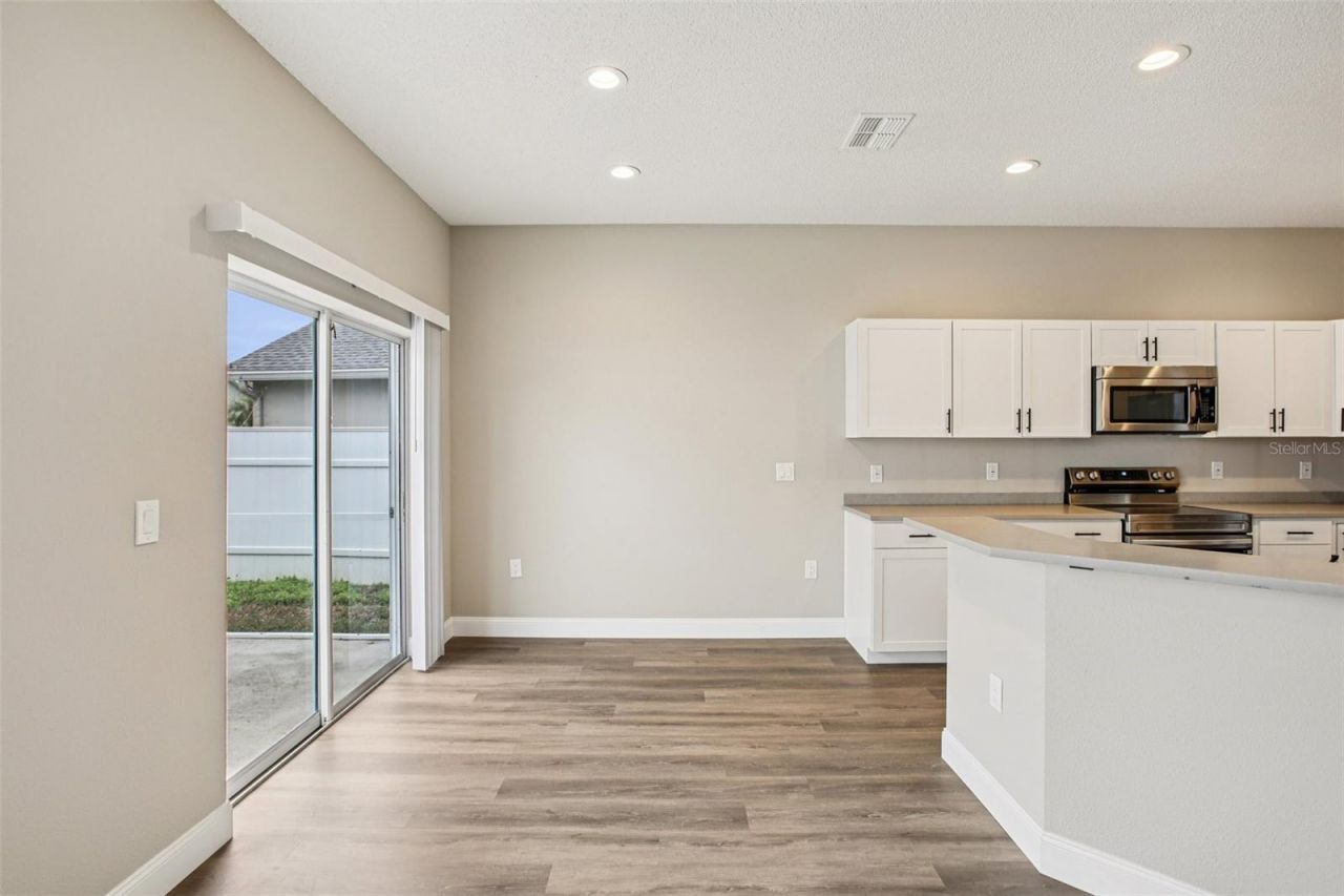 2700 Sierra Vista Way, Holiday, FL 34691 Photo