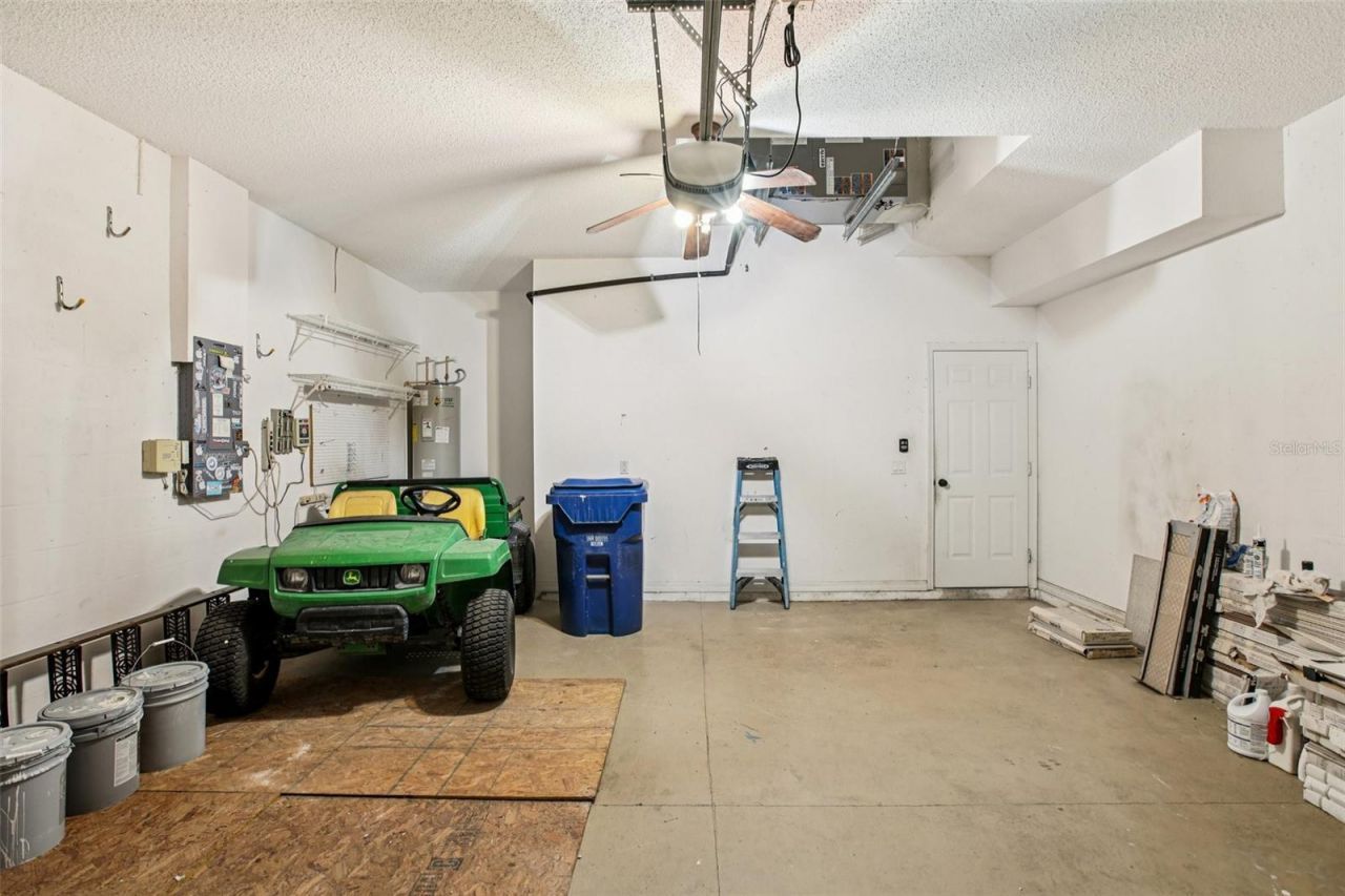 2700 Sierra Vista Way, Holiday, FL 34691 Photo