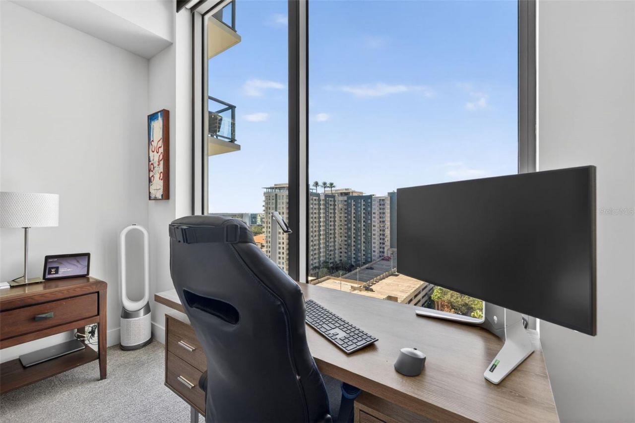 301 1st Street S, Unit 1505, Saint Petersburg, FL 33701 Photo