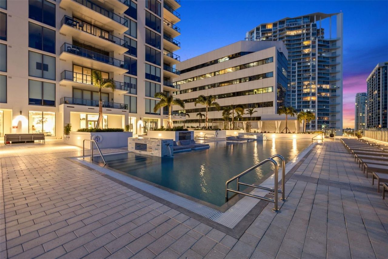 301 1st Street S, Unit 1505, Saint Petersburg, FL 33701 Photo
