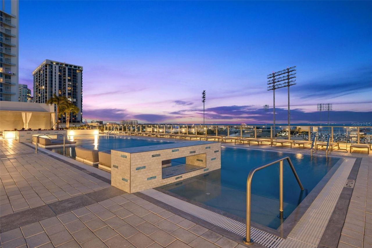 301 1st Street S, Unit 1505, Saint Petersburg, FL 33701 Photo