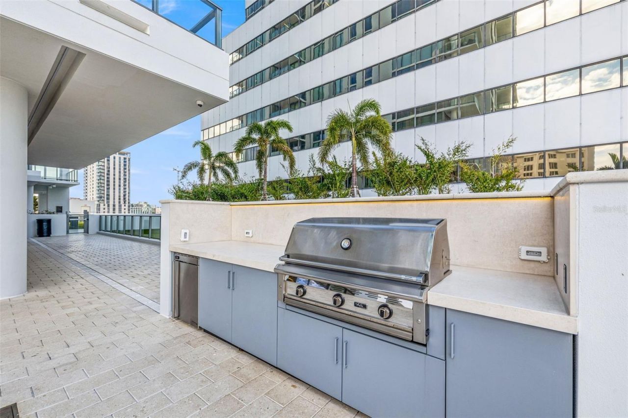 301 1st Street S, Unit 1505, Saint Petersburg, FL 33701 Photo