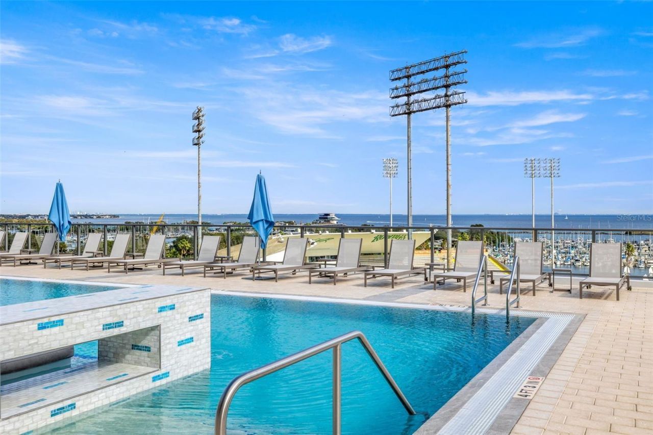 301 1st Street S, Unit 1505, Saint Petersburg, FL 33701 Photo