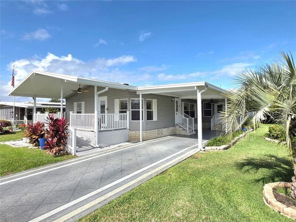 37407 SANDRA AVENUE, ZEPHYRHILLS, FL 33542