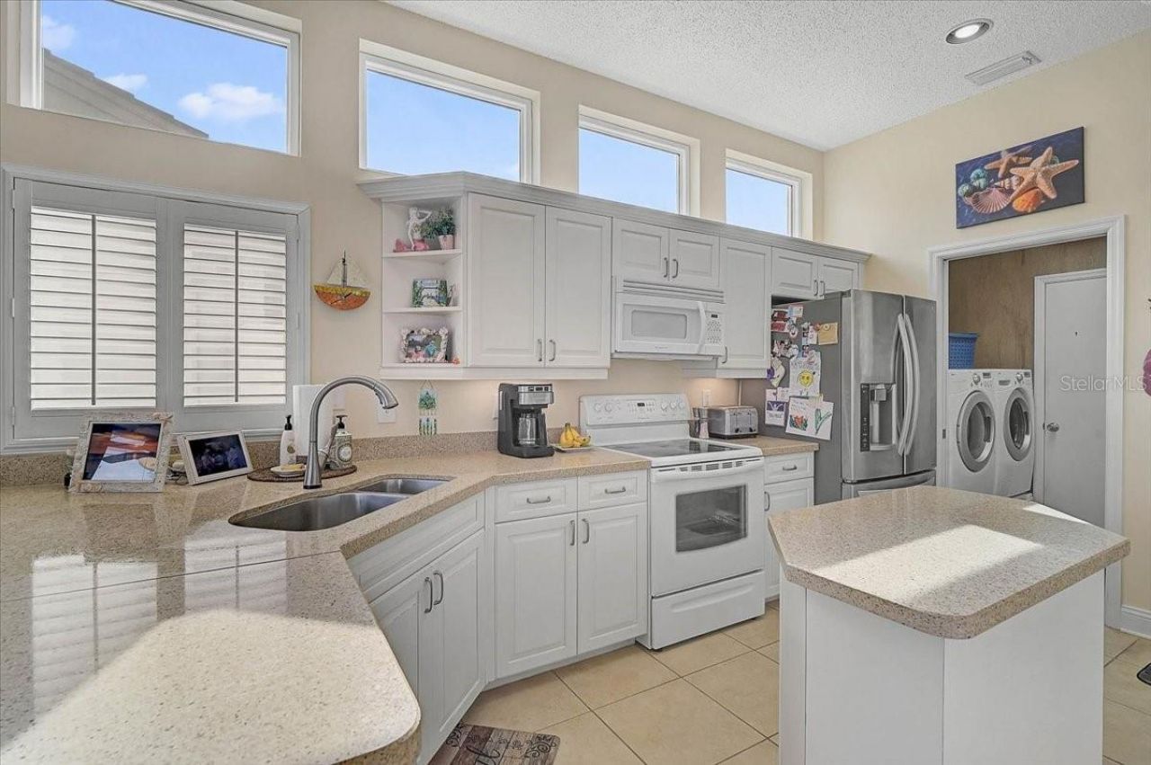 4729 Peridia Boulevard E, Bradenton, FL 34203 Photo