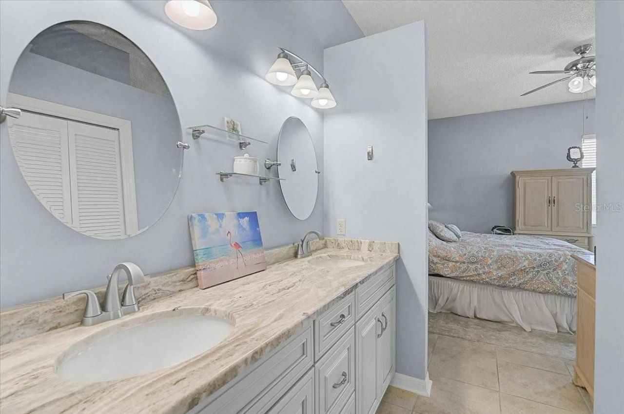 4729 Peridia Boulevard E, Bradenton, FL 34203 Photo