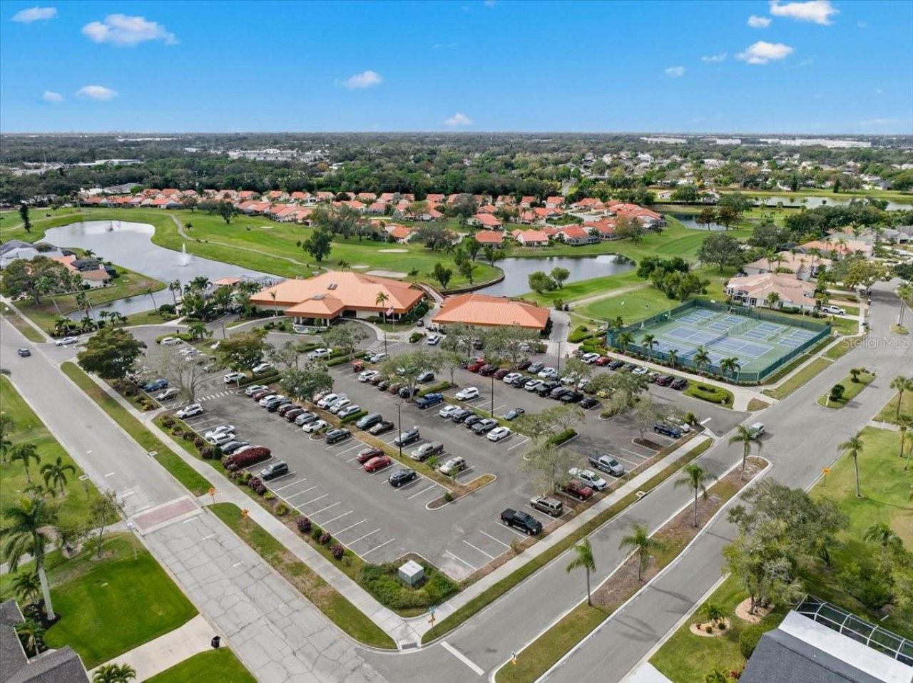 4729 Peridia Boulevard E, Bradenton, FL 34203 Photo