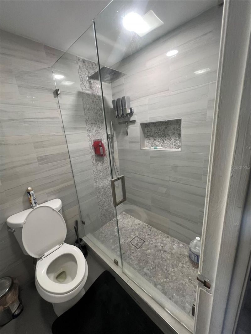 5961 N Falls Circle Drive, Unit 411, Lauderhill, FL 33319 Photo