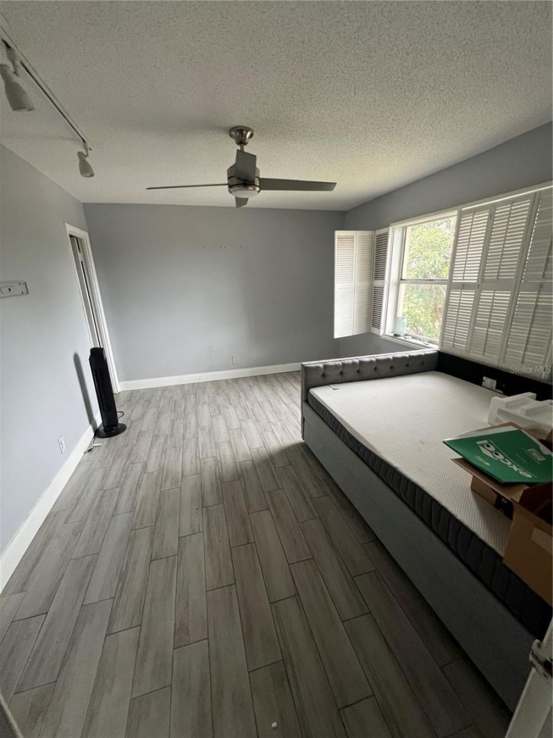 5961 N Falls Circle Drive, Unit 411, Lauderhill, FL 33319 Photo